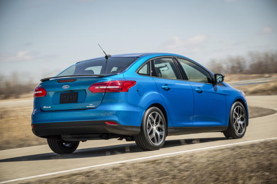  Ford Focus Sedan 2014 года  (фото 28 из 36)